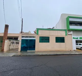 Casa com 1 Quarto à venda, 250m² no Centro, Araraquara