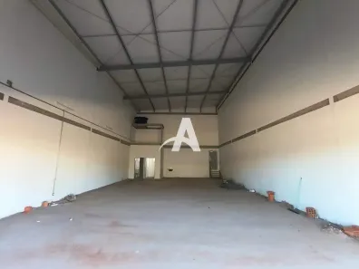 Galpão/Depósito/Armazém para alugar, 200m² no Santa Mônica, Uberlândia