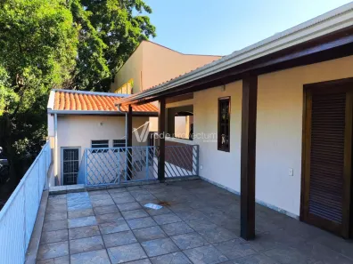 Sobrado com 3 Quartos à venda, 250m² no Parque São Quirino, Campinas