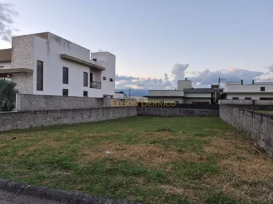 Lote/Terreno à venda, 450m² no Residencial Village Splendore, Pindamonhangaba