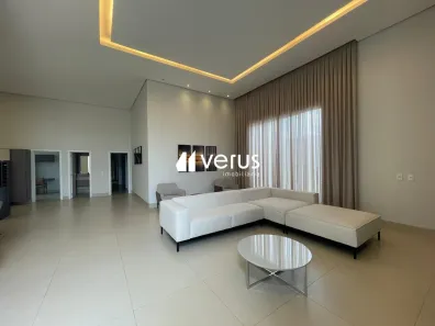 Casa de Condomínio com 3 Quartos para alugar, 240m² no Jardim Sul, Uberlândia