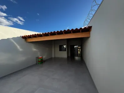 Casa com 3 Quartos à venda, 75m² no Independência, Montes Claros