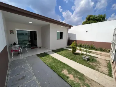 Casa com 3 Quartos à venda, 225m² no Novo Aleixo, Manaus