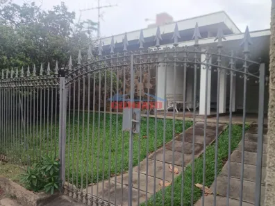 Casa com 3 Quartos à venda, 213m² no Chácara Parollo, São Carlos