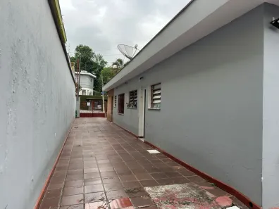 Casa com 3 Quartos à venda, 210m² no Parque Maria Domitila, São Paulo