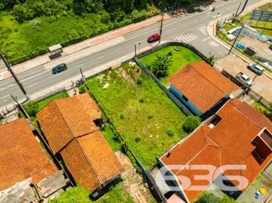 Lote/Terreno à venda, 360m² no Boa Vista, Joinville