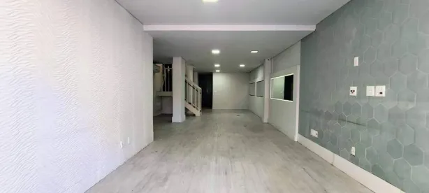 Ponto Comercial para alugar, 140m² no Santo Antônio, Belo Horizonte