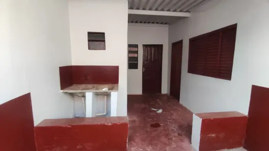 Casa com 2 Quartos para alugar, 40m² no Jundiaí, Anápolis