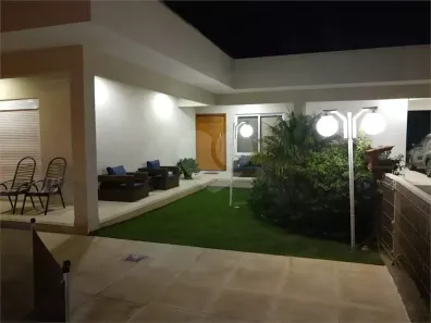 Casa de Condomínio com 3 Quartos à venda, 250m² no Santa Cândida, Vinhedo