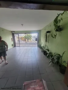 Casa com 2 Quartos à venda, 180m² no Pinheirinho, Santo André