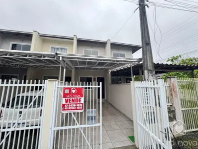 Casa com 2 Quartos à venda, 56m² no Vila Nova, Joinville