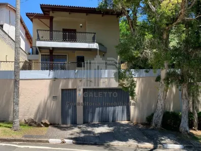 Sobrado com 4 Quartos à venda, 429m² no Vila Brandina, Campinas