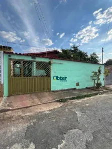 Casa com 3 Quartos à venda, 168m² no Parque das Laranjeiras, Goiânia