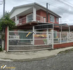 Sobrado com 5 Quartos à venda, 360m² no Bom Retiro, Matinhos