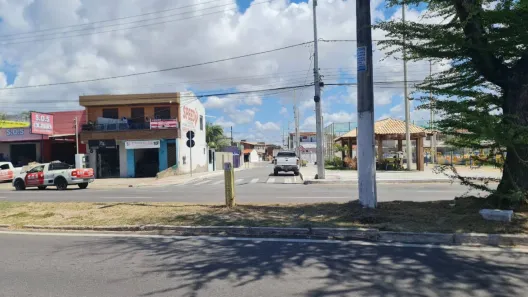 Prédio Comercial com 4 Quartos à venda, 165m² no Aeroporto, Aracaju