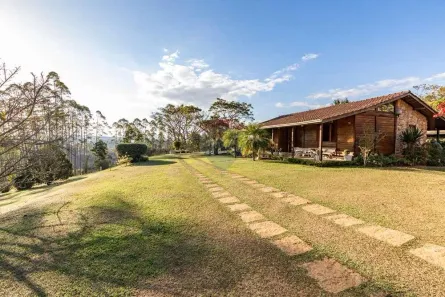Fazenda/Sítio com 2 Quartos à venda, 100m² no Grama, Juiz de Fora