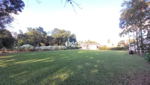 Lote/Terreno à venda, 2000m² no Morada dos Pássaros, Uberlândia