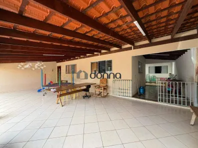 Casa com 3 Quartos à venda, 207m² no Conjunto Manoel Mendes, Uberaba