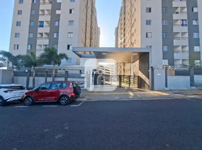 Apartamento com 2 Quartos para alugar, 50m² no Martins, Uberlândia