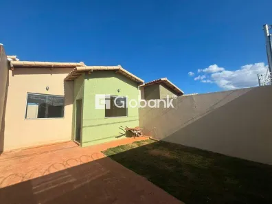 Casa com 3 Quartos à venda, 74m² no Jardim Primavera, Montes Claros