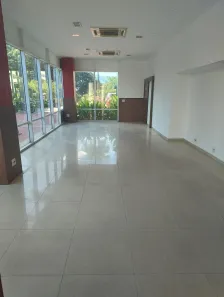 Ponto Comercial para alugar, 106m² no Jacarepaguá, Rio de Janeiro