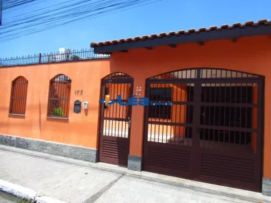 Imóvel Comercial com 3 Quartos para alugar, 250m² no Jardim Santa Helena, Suzano