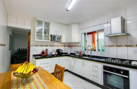 Sobrado com 2 Quartos à venda, 115m² no Vila Humaitá, Santo André