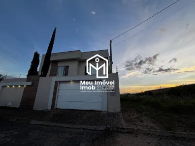 Casa com 3 Quartos à venda, 256m² no Parque do Cerrado, Luziânia