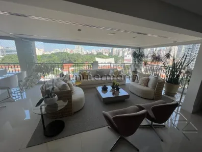 Apartamento com 3 Quartos à venda, 240m² no Água Branca, São Paulo