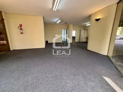 Sala Comercial para alugar, 200m² no Vila Andrade, São Paulo