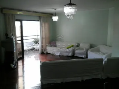 Apartamento com 3 Quartos à venda, 140m² no Centro, São José do Rio Preto