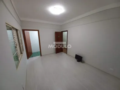 Sala Comercial para alugar, 20m² no Fundinho, Uberlândia