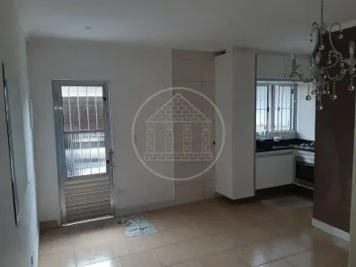 Sobrado com 5 Quartos à venda, 250m² no Jardim Edi, São Paulo