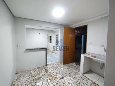 Casa com 2 Quartos para alugar, 72m² no Parque São João, Bauru