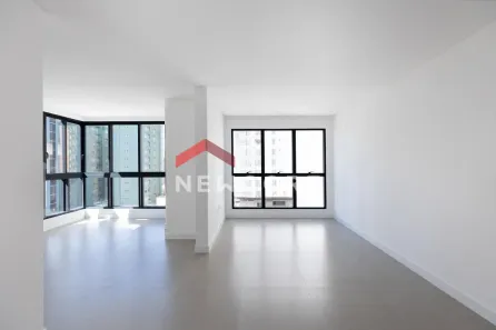 Apartamento com 4 Quartos à venda, 123m² no Meia Praia, Itapema