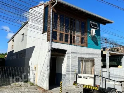 Casa com 5 Quartos à venda, 250m² no Ingleses do Rio Vermelho, Florianópolis