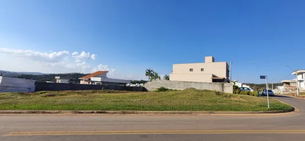 Lote/Terreno à venda, 491m² no Jardins Porto, Senador Canedo