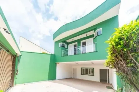 Sobrado com 4 Quartos à venda, 350m² no Vila Bastos, Santo André
