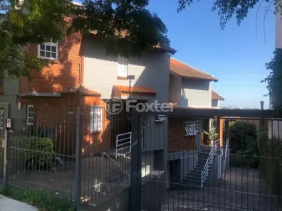 Casa de Condomínio com 3 Quartos à venda, 245m² no Vila Conceição, Porto Alegre