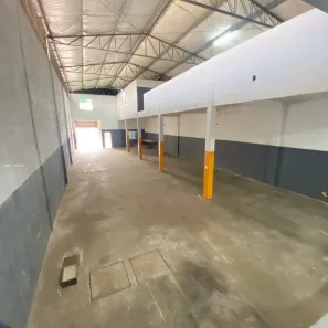 Galpão/Depósito/Armazém para alugar, 220m² no Cidade Aracilia, Guarulhos