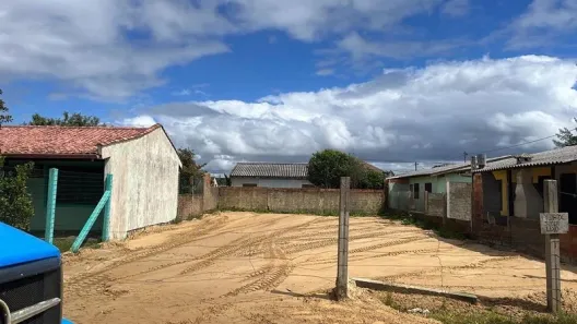 Lote/Terreno à venda, 300m² no Presidente, Imbé
