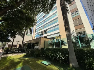 Apartamento com 4 Quartos para alugar, 176m² no Zona 07, Maringá