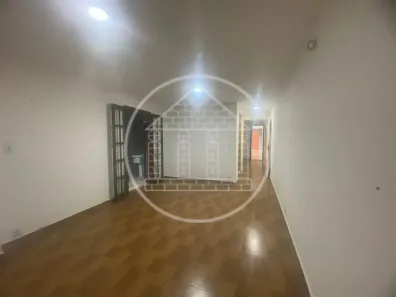 Sobrado com 4 Quartos à venda, 185m² no Balneário São José, São Paulo