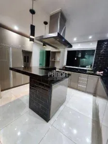 Casa com 3 Quartos à venda, 201m² no Granada, Uberlândia