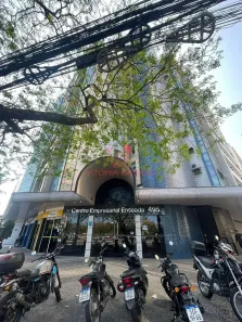 Sala Comercial para alugar, 350m² no Enseada do Suá, Vitória