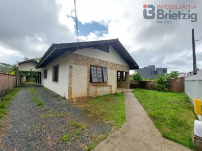 Casa com 3 Quartos à venda, 118m² no Saguaçu, Joinville