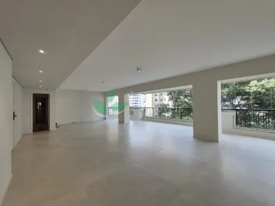 Apartamento com 3 Quartos à venda, 221m² no Vila Uberabinha, São Paulo