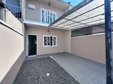 Sobrado com 3 Quartos à venda, 72m² no Nova Brasília, Joinville