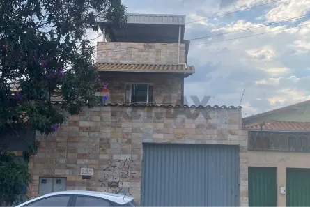 Casa com 5 Quartos à venda, 300m² no Parque Xangri-Lá, Contagem
