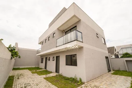 Sobrado com 3 Quartos à venda, 130m² no Boqueirão, Curitiba